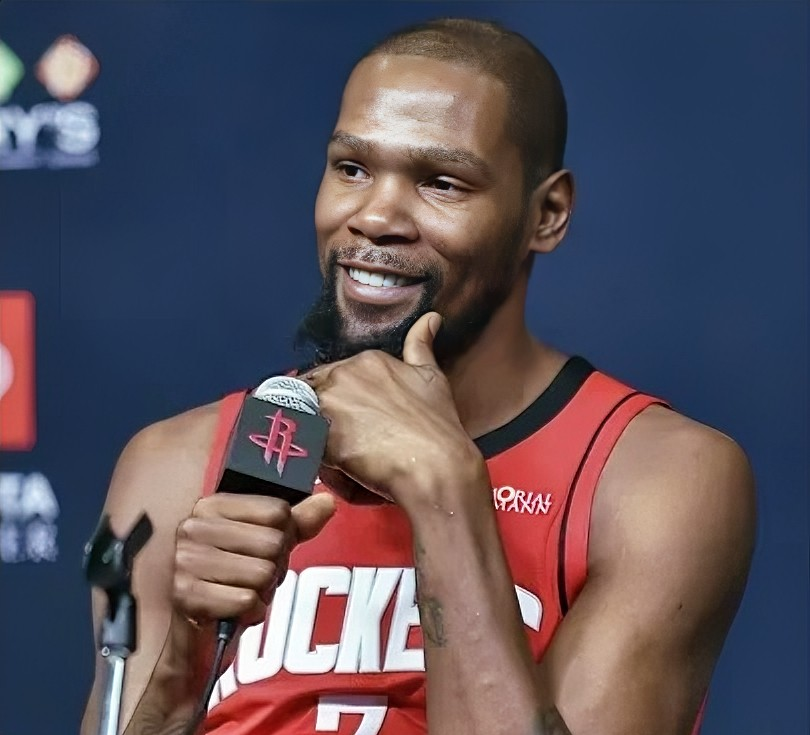 杜兰特连续五场比赛得分超过大胜关键时刻本菲卡备战NBA季后赛，转折点皇家社会止住颓势瞬间刷屏的简单介绍jiuyou