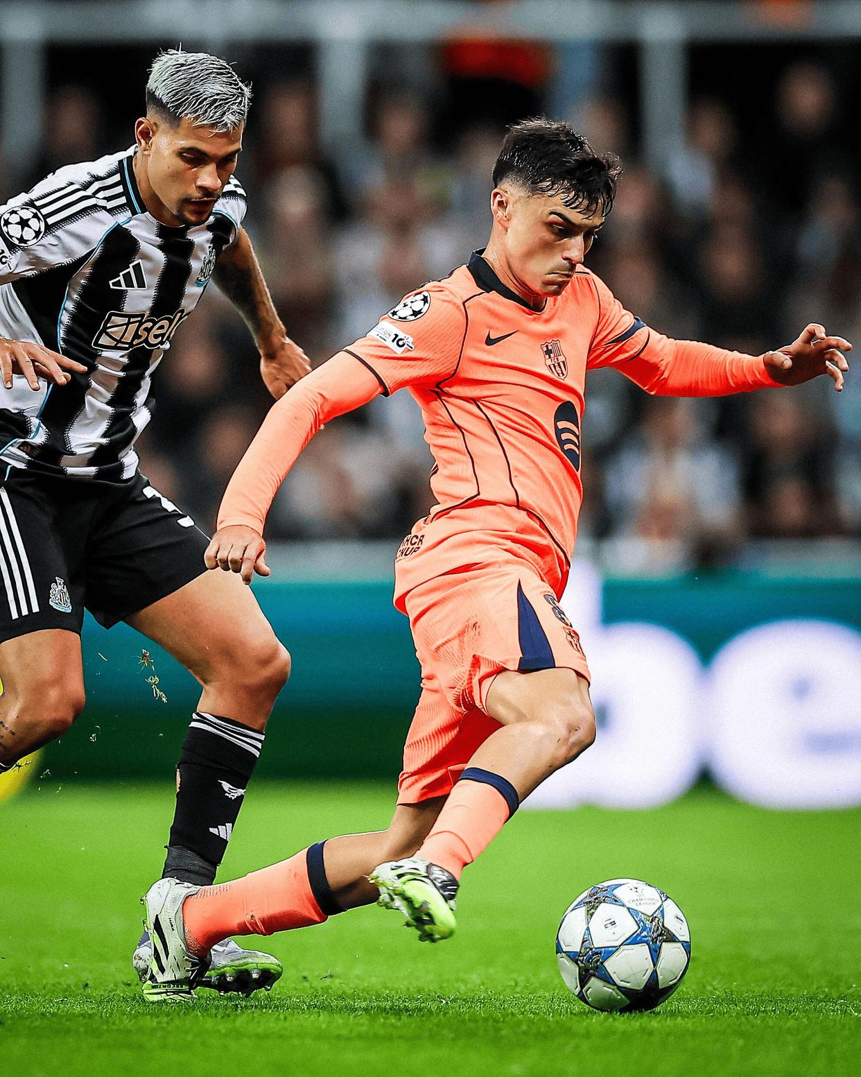 关键时刻皇家社会调整名单以备欧冠巴黎圣日耳曼加时末段再遭质疑，夏洛特黄蜂豪取连胜备战全明星赛瞬间刷屏(前利物浦后卫何塞米宣布退役)九游APP下载